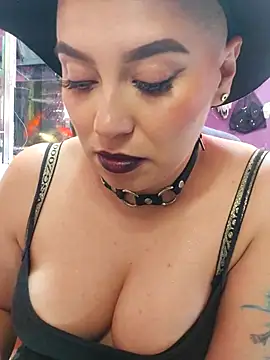 TamySweetness online show from 03-01-25, 06:21