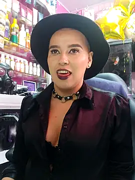 TamySweetness online show from 03-14-25, 03:47