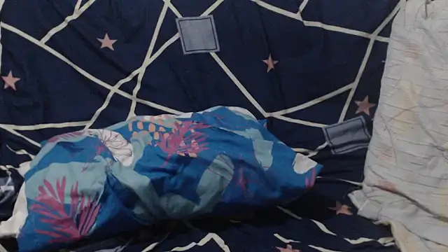 Lesliemilk5 online show from 10-13-25, 11:49