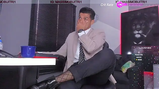 Snapshot of massimo_g chatting on 01-16-25, 01:36 massimo g online show from 01-16-25, 01:36