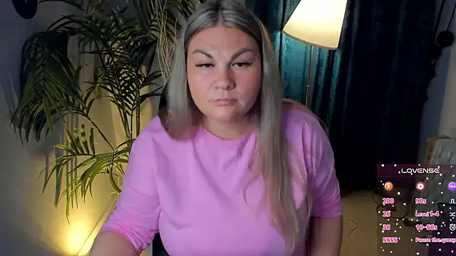 ZenaPallmer online show from 09-28-25, 07:52