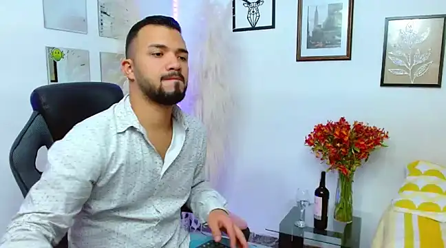 mathew vidal1 online show from 02-06-25, 06:40