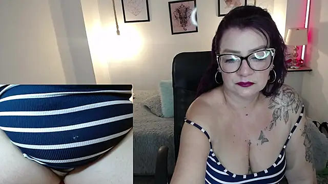 Snapshot of jazmin_ross chatting on 02-09-25, 01:44 jazmin ross online show from 02-09-25, 01:44