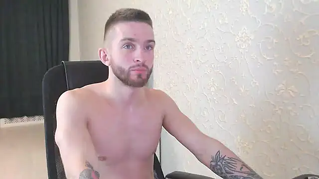 Snapshot of Marselle_Laker chatting on 01-17-25, 02:29 Marselle Laker online show from 01-17-25, 02:29