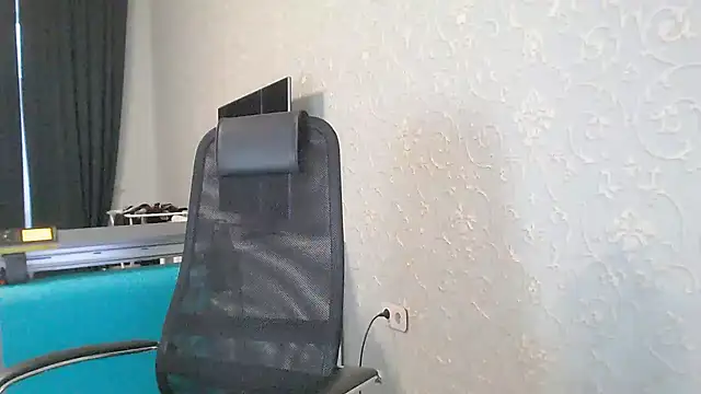 Snapshot of Marselle_Laker chatting on 02-02-25, 09:08 Marselle Laker online show from 02-02-25, 09:08