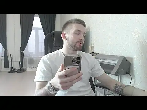 Snapshot of Marselle_Laker chatting on 11-28-25, 11:35 Marselle Laker online show from 11-28-25, 11:35