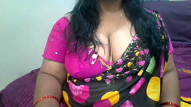 Snapshot of archanatelugu9 chatting on 03-08-25, 01:17 archanatelugu9 online show from 03-08-25, 01:17