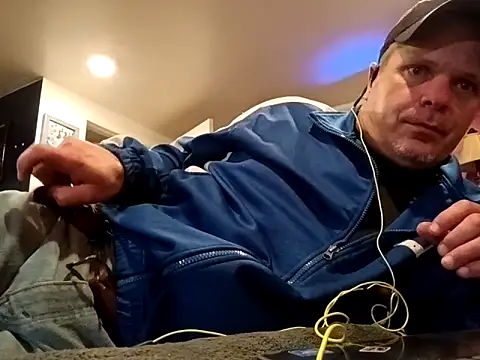 Snapshot of JRock69nKzoo chatting on 10-08-25, 01:20 JRock69nKzoo online show from 10-08-25, 01:20