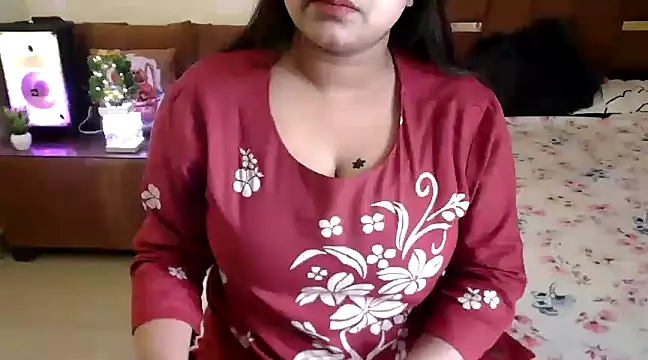 shivi moto online show from 02-02-25, 06:26