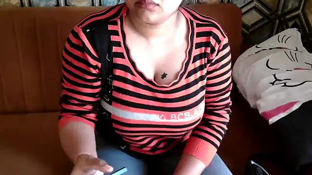 shivi moto online show from 02-24-25, 09:32