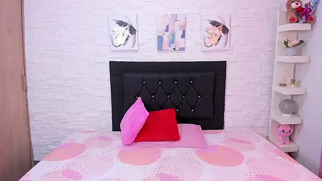 ameliasmith 1 online show from 09-25-25, 10:52