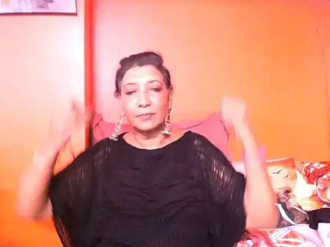 indiansarika65 online show from 10-09-25, 04:54