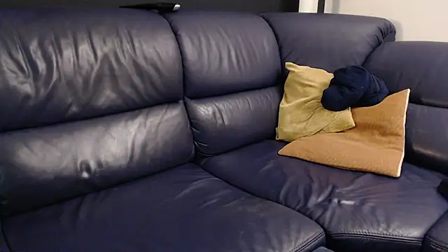 Snapshot of analbottom2 chatting on 11-04-25, 08:19 analbottom2 online show from 11-04-25, 08:19