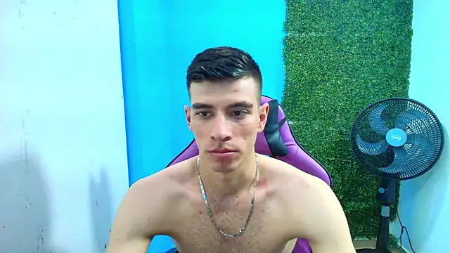 DEIBY BABY online show from 01-31-25, 03:09