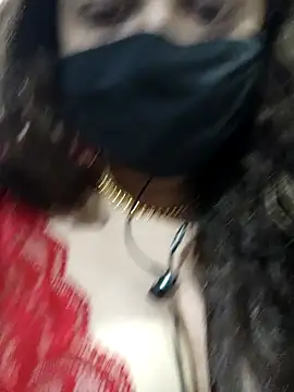 Snapshot of Sexybomb33 chatting on 12-16-24, 02:57 Sexybomb33 online show from 12-16-24, 02:57