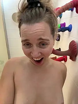 Snapshot of SkyelarSommer chatting on 01-30-25, 07:15 SkyelarSommer online show from 01-30-25, 07:15