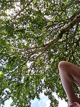 SkyelarSommer online show from 04-13-26, 07:08