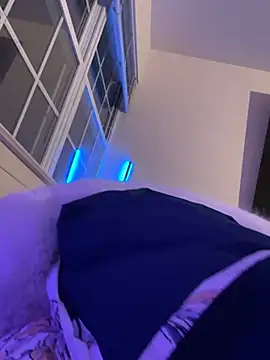 DominiqueX0 online show from 01-24-25, 01:13