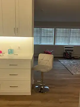 DominiqueX0 online show from 03-01-25, 09:26