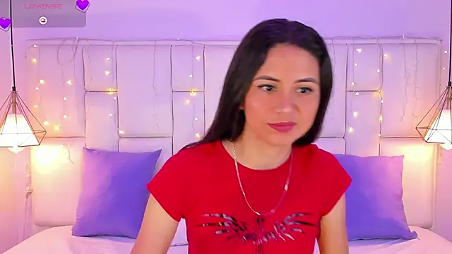 SarahSophia  online show from 02-08-25, 11:33