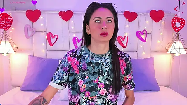 SarahSophia  online show from 02-19-25, 11:28