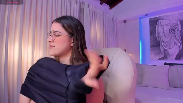 nathalie rivers online show from 04-23-26, 12:29