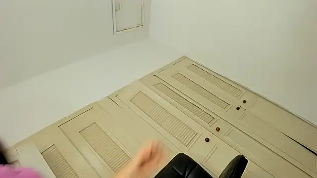 MissCarolinne online show from 01-11-25, 01:16