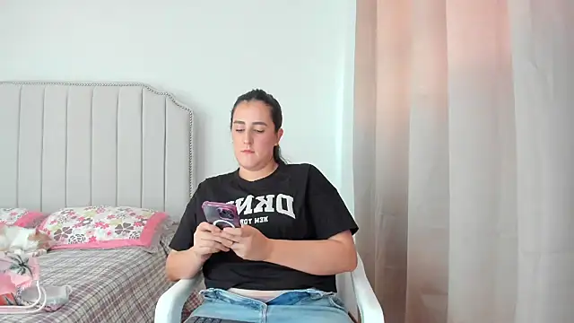 Hanna86 online show from 01-06-26, 07:17