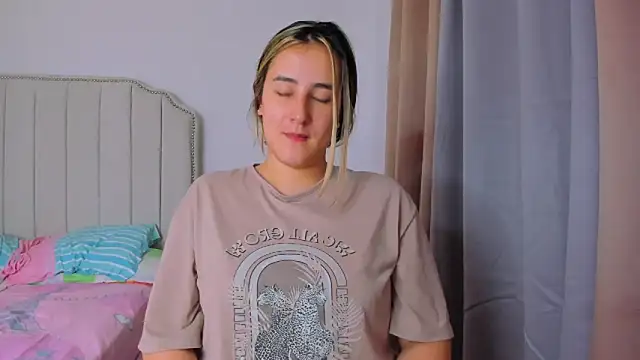 Hanna86 online show from 04-26-26, 12:36