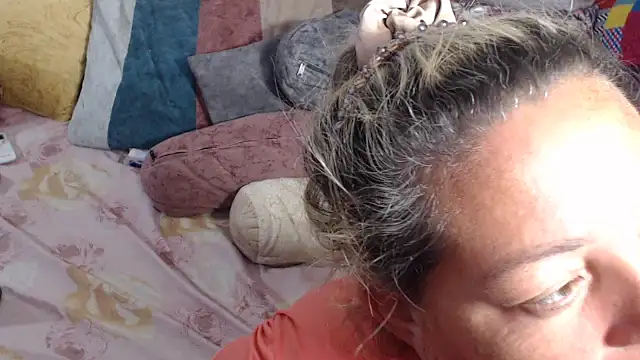 Snapshot of marie_olsenhot chatting on 03-02-25, 06:40 marie olsenhot online show from 03-02-25, 06:40