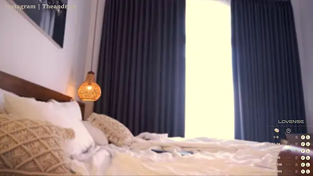 Snapshot of Bbrandon_ chatting on 02-18-26, 07:04 Bbrandon online show from 02-18-26, 07:04