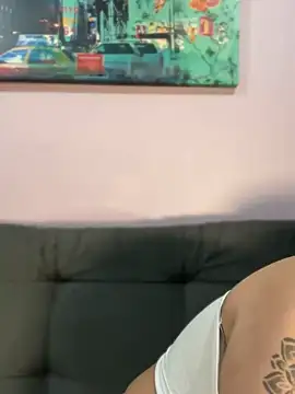 croftsmila online show from 12-21-24, 04:09