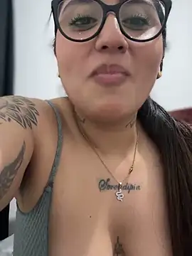 croftsmila online show from 03-04-25, 04:17