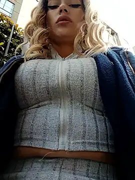 Misscata1106 online show from 12-19-25, 07:10