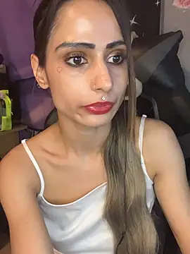 LaPetitechienne1 online show from 12-23-24, 02:35