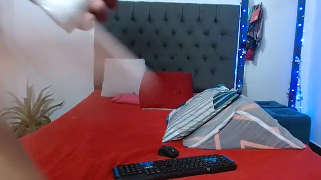 hannapasion online show from 12-11-24, 02:09