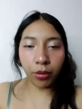 Snapshot of Umaru_uwu chatting on 09-11-25, 09:26 Umaru uwu online show from 09-11-25, 09:26