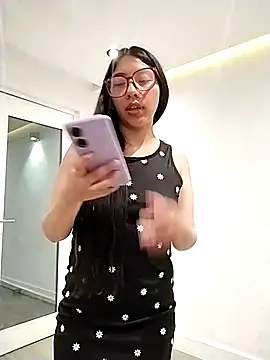 Umaru uwu online show from 04-30-26, 06:09