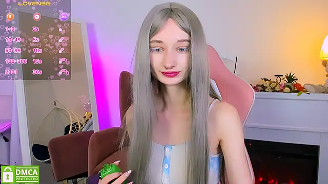 Katia Kim online show from 02-06-25, 10:59