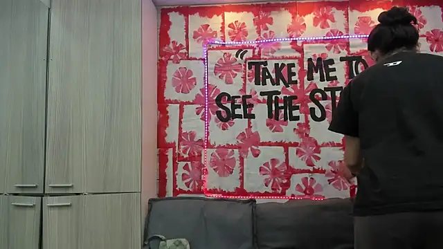 Mhelanny2 online show from 03-07-25, 05:40