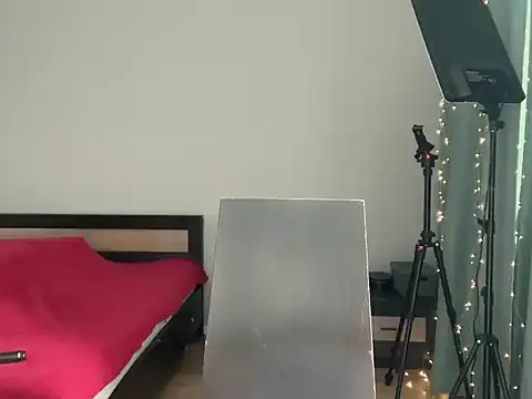 OliviaBayLiveTv online show from 03-29-26, 06:57