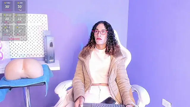 StefanyMiler online show from 10-09-25, 08:29