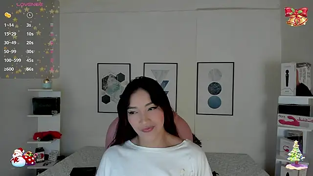 cristal  hot 1 online show from 12-17-24, 04:01