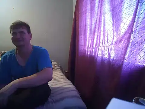 Snapshot of hothouse18xxx chatting on 01-10-25, 11:33 hothouse18xxx online show from 01-10-25, 11:33