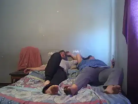 Snapshot of hothouse18xxx chatting on 03-15-25, 12:56 hothouse18xxx online show from 03-15-25, 12:56