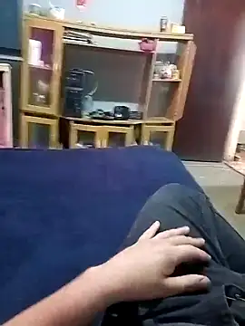 Snapshot of hothouse18xxx chatting on 10-02-25, 10:22 hothouse18xxx online show from 10-02-25, 10:22