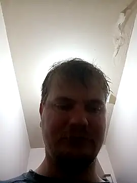 Snapshot of hothouse18xxx chatting on 10-10-25, 06:18 hothouse18xxx online show from 10-10-25, 06:18