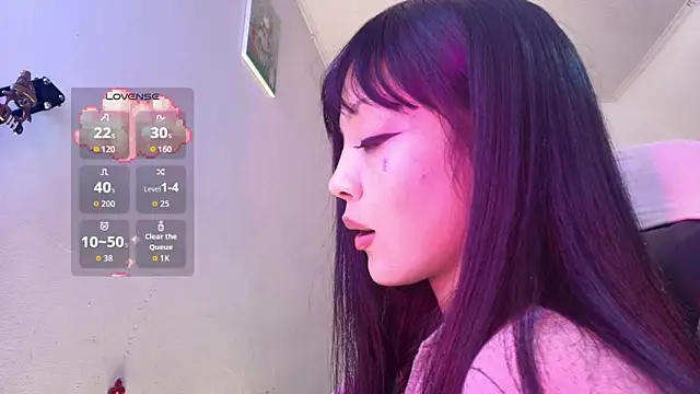 Snapshot of Persia_09 chatting on 10-09-25, 03:37 Persia 09 online show from 10-09-25, 03:37