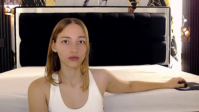 WhiteSun 01 online show from 12-22-24, 01:00