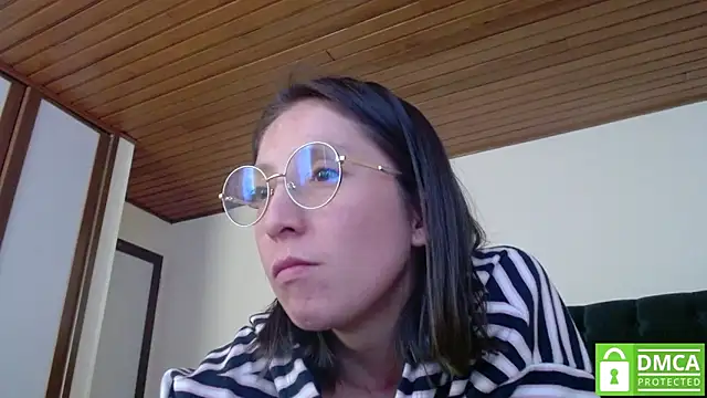 Sophi Cute online show from 01-04-25, 07:34